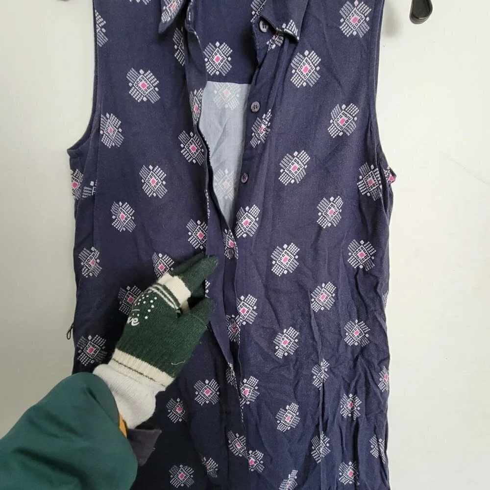 Splendid blue sleeveless